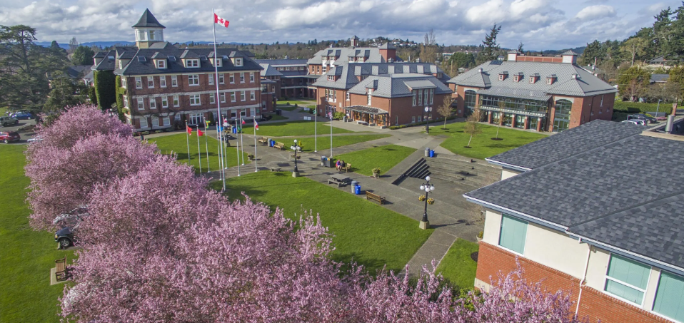 St. Michaels University School (SMUS)